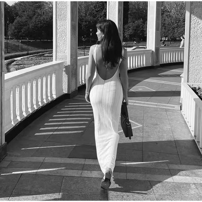 Summer-Ready Knit Jumpsuit in Figure-Flattering Cut